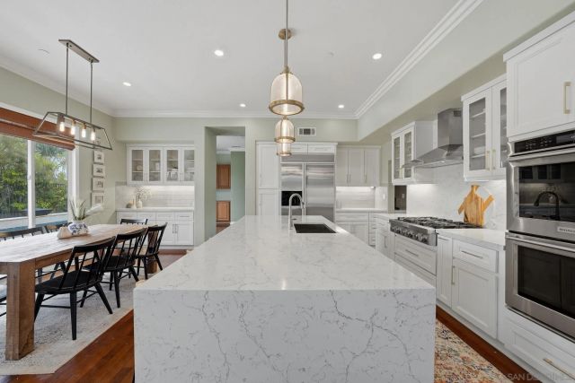 9767 Deer Trail Dr, San Diego, CA 92127