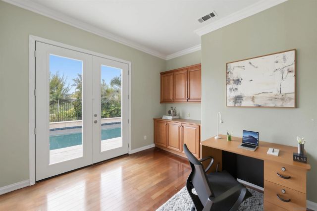 9767 Deer Trail Dr, San Diego, CA 92127