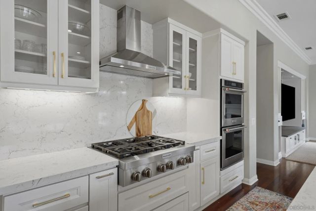 9767 Deer Trail Dr, San Diego, CA 92127