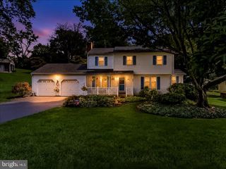 98 CAMBRIDGE RD, Elkton, MD 21921
