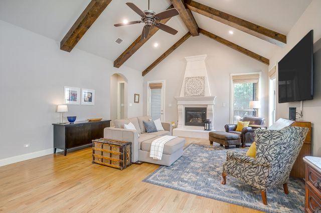 305 Arrowhead Pass, Keller, TX 76248