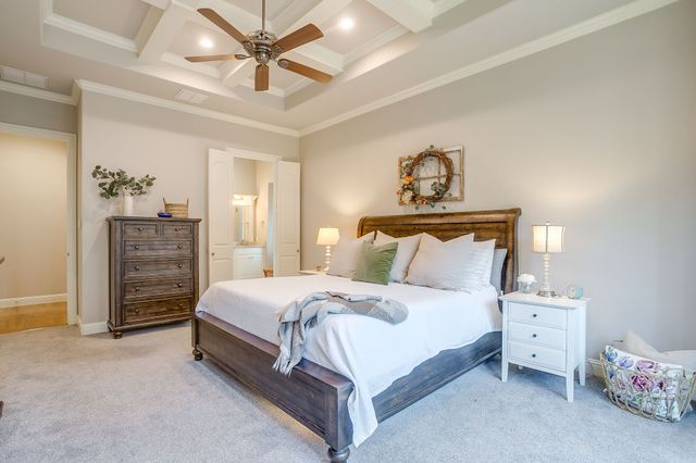 305 Arrowhead Pass, Keller, TX 76248