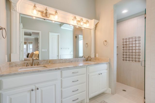 305 Arrowhead Pass, Keller, TX 76248