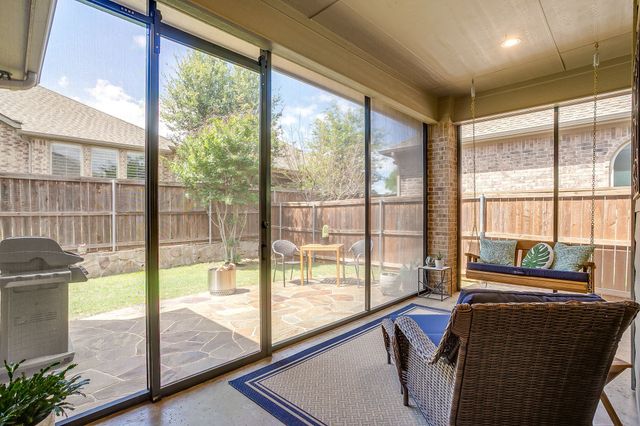 305 Arrowhead Pass, Keller, TX 76248