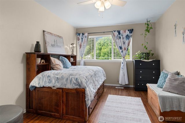 15422 87th Avenue E, Puyallup, WA 98375