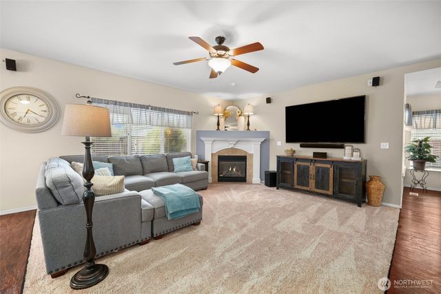15422 87th Avenue E, Puyallup, WA 98375