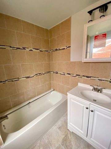 2510 Cleveland St, Mckeesport, PA 15132