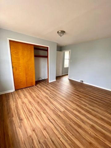 2510 Cleveland St, Mckeesport, PA 15132