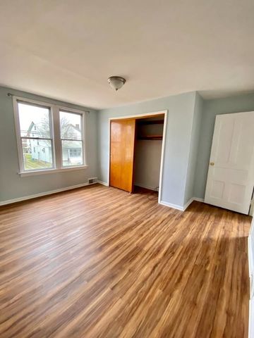 2510 Cleveland St, Mckeesport, PA 15132