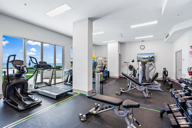 5200 N Ocean Drive 505, Singer Island, FL 33404