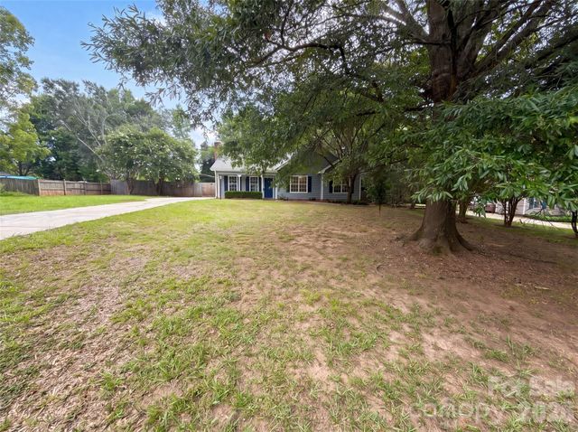 3505 Sandberry Drive, Waxhaw, NC 28173