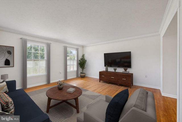 7504 BLAND DR, Manassas, VA 20109