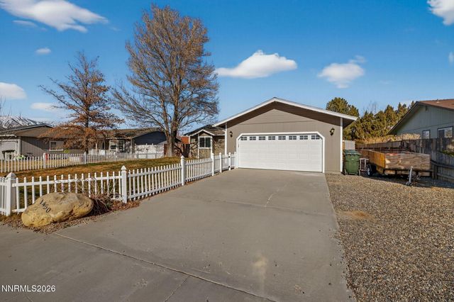 1450 Sally Lane, Gardnerville, NV 89460