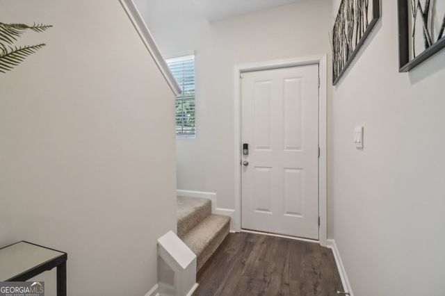 524 Woodcreek Circle SW 14, Atlanta, GA 30331