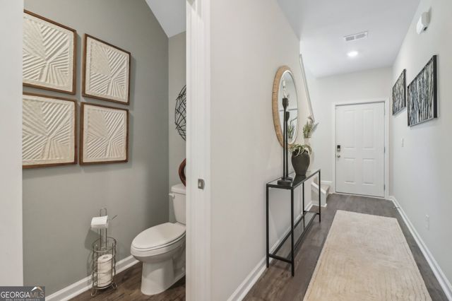 524 Woodcreek Circle SW 14, Atlanta, GA 30331