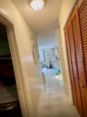 1225 NW 189th Ter, Miami Gardens, FL 33169