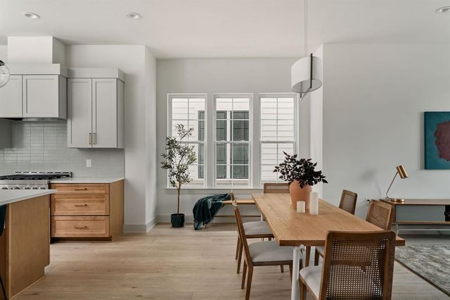 2209 Woodland Ave 601, Austin, TX 78741