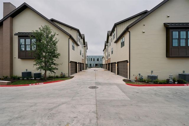 2209 Woodland Ave 601, Austin, TX 78741