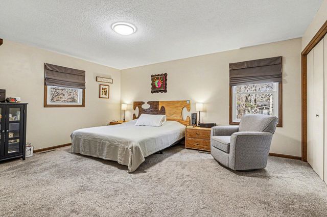 7676 Orchard Hill Avenue, Kalamazoo, MI 49009