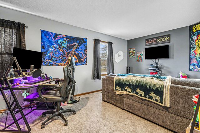 7676 Orchard Hill Avenue, Kalamazoo, MI 49009