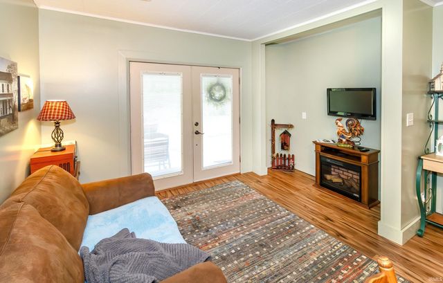 31 W Bujey Drive, Evansville, IN 47710