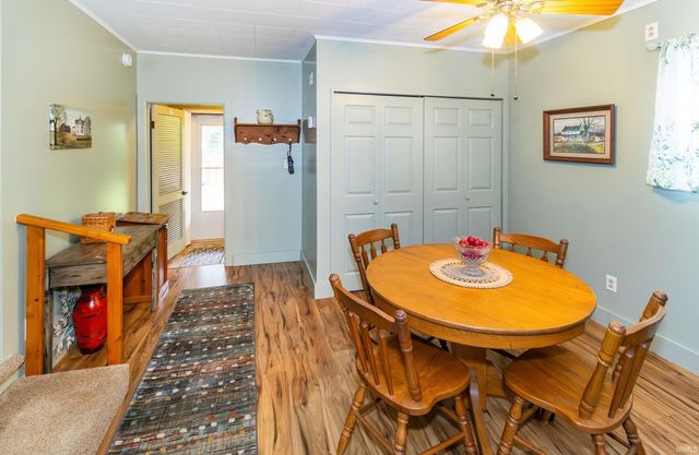 31 W Bujey Drive, Evansville, IN 47710