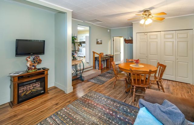 31 W Bujey Drive, Evansville, IN 47710