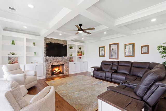 111 Tattersalls Drive, Nicholasville, KY 40356