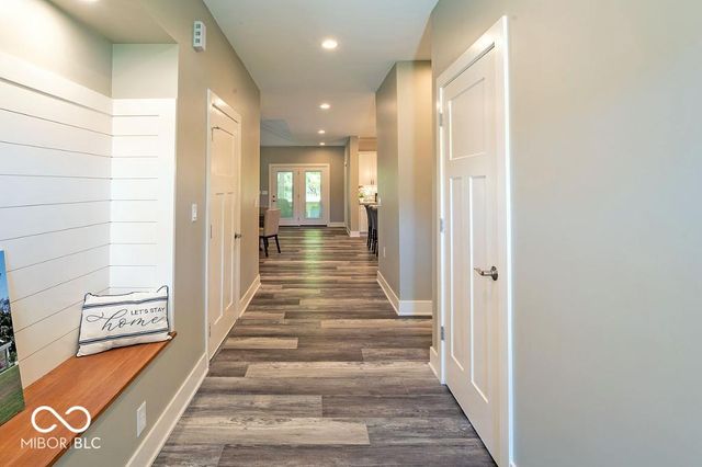 324 Blue River Drive, Knightstown, IN 46148