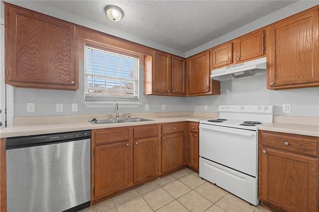 3502 SW Landau Court, Bentonville, AR 72712