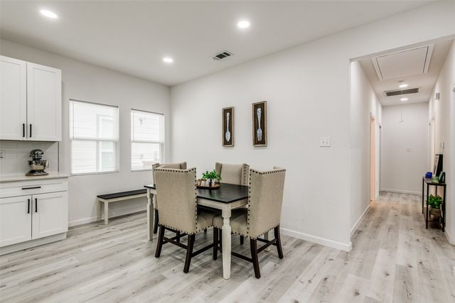 126 Little Feather Road, Mabank, TX 75156