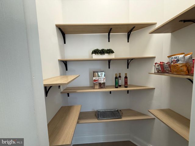 318 N STRICKER ST, Baltimore, MD 21223