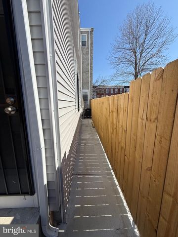 318 N STRICKER ST, Baltimore, MD 21223