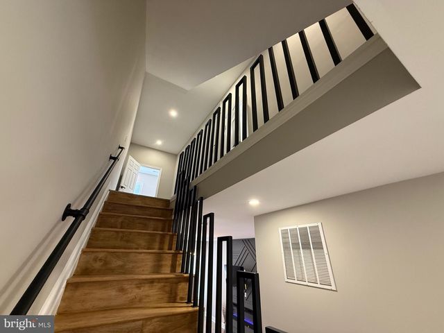 318 N STRICKER ST, Baltimore, MD 21223