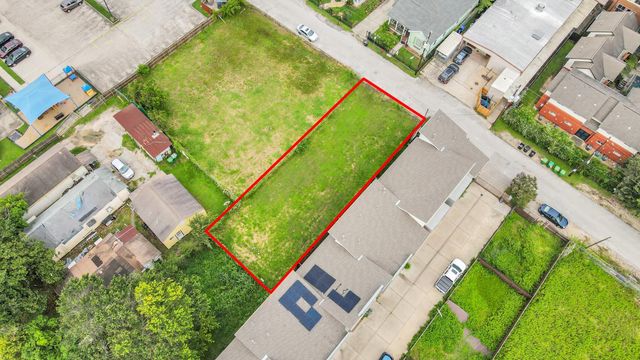 306 Mcalpine Street, Houston, TX 77003