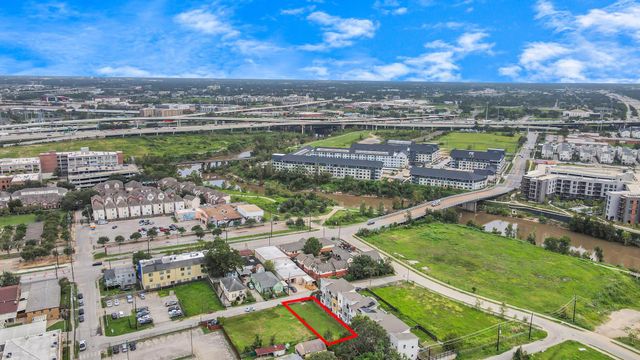 306 Mcalpine Street, Houston, TX 77003