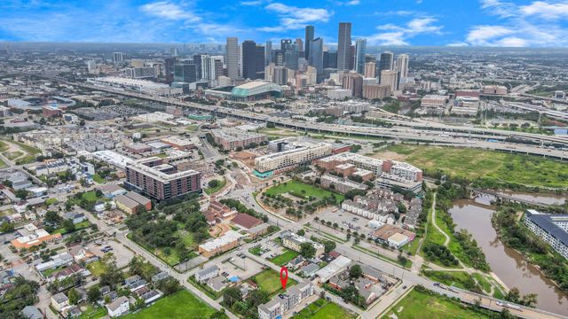 306 Mcalpine Street, Houston, TX 77003