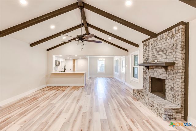 905 S Roy Reynolds Drive, Harker Heights, TX 76548