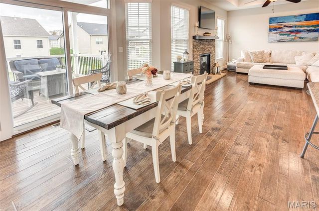 223 Ellington Court, Glen Carbon, IL 62034