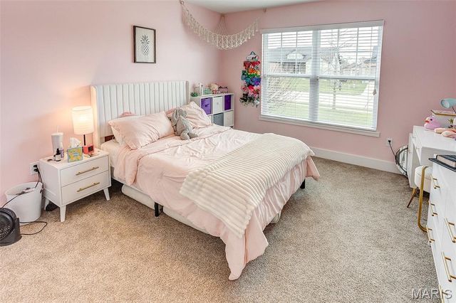 223 Ellington Court, Glen Carbon, IL 62034