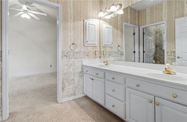 40 Chelmsworth Drive, Bella Vista, AR 72715
