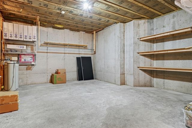 40 Chelmsworth Drive, Bella Vista, AR 72715