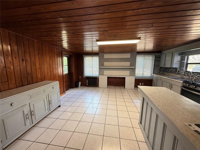 2108 OLD NEW YORK AVENUE, Deland, FL 32720