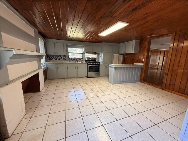 2108 OLD NEW YORK AVENUE, Deland, FL 32720