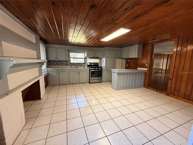 2108 OLD NEW YORK AVENUE, Deland, FL 32720