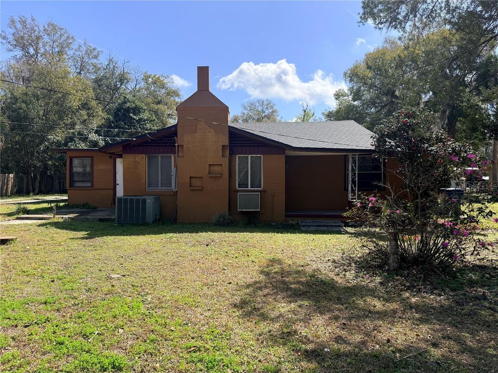 2108 OLD NEW YORK AVENUE, Deland, FL 32720