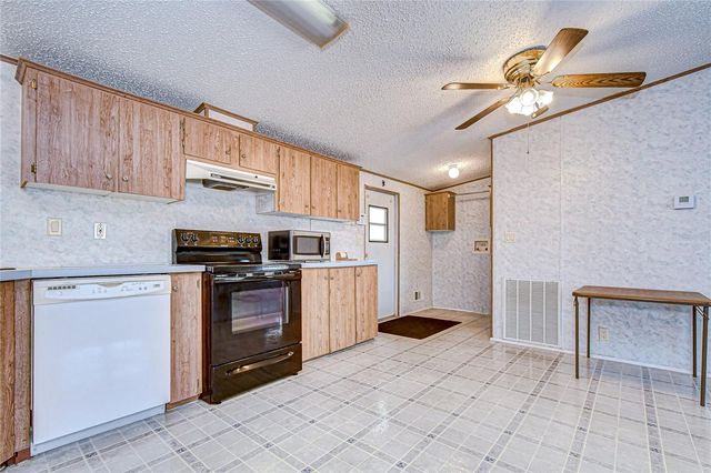 6246 MIDLAND STREET, Zephyrhills, FL 33542