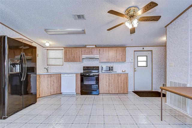 6246 MIDLAND STREET, Zephyrhills, FL 33542