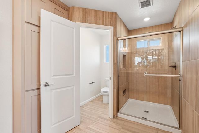 9128 Hensley Way, Elk Grove, CA 95758