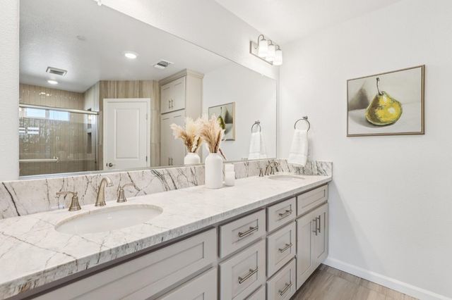 9128 Hensley Way, Elk Grove, CA 95758